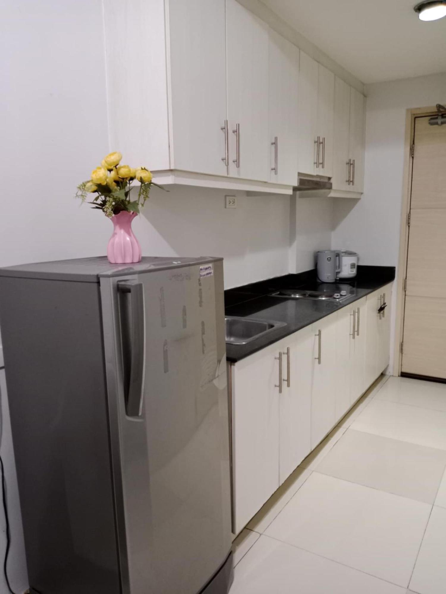 Sea Residence Moa - Chrisdick Pasay Bagian luar foto